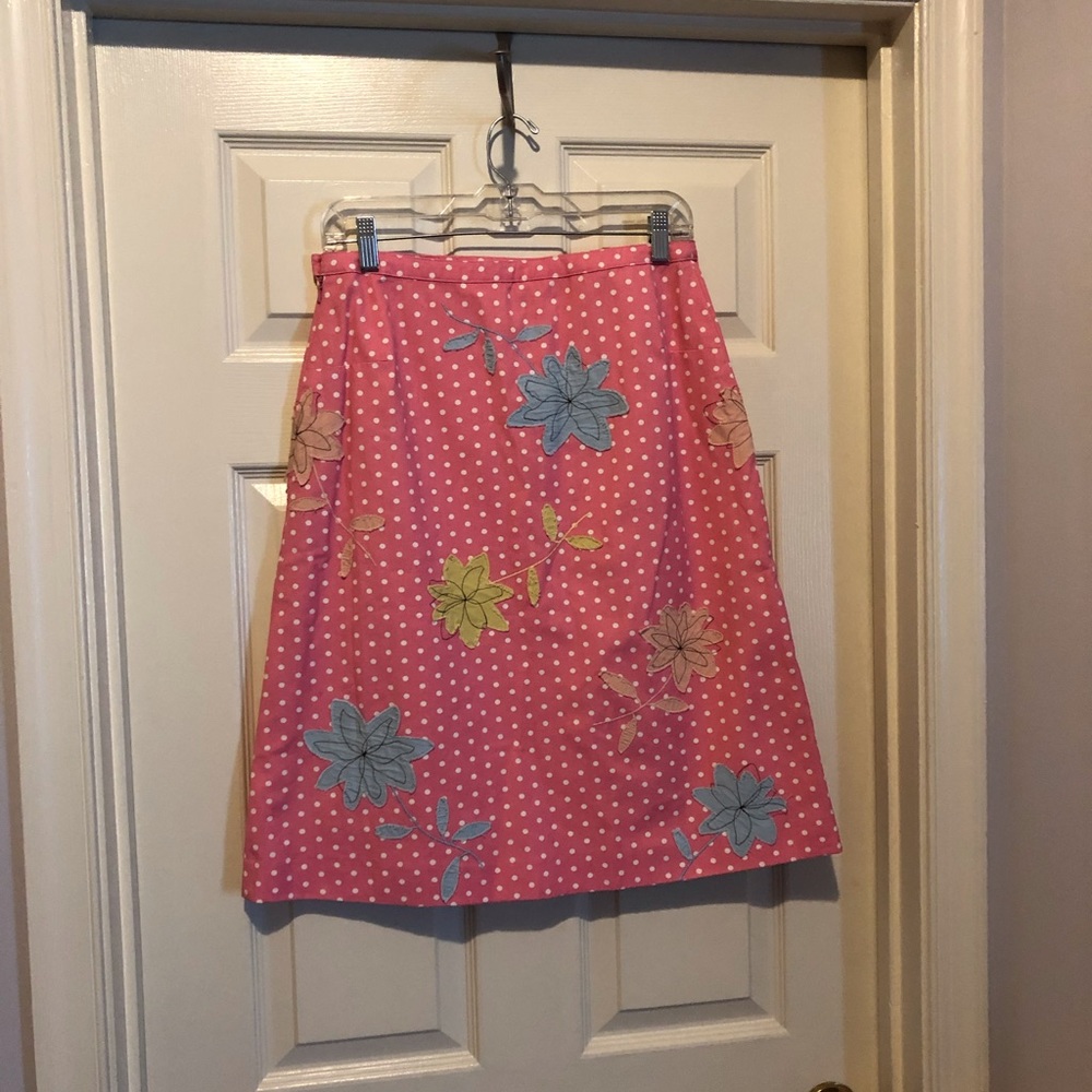 Boden pink A-line skirt w embroidery - size 8
